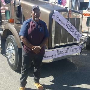 Meet your Posher, Marshall